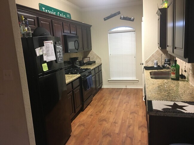 2498 Horse Shoe Dr Unit 2498HS - A