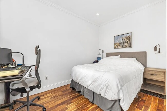 Photo - 100 Christopher St Unidad 4C