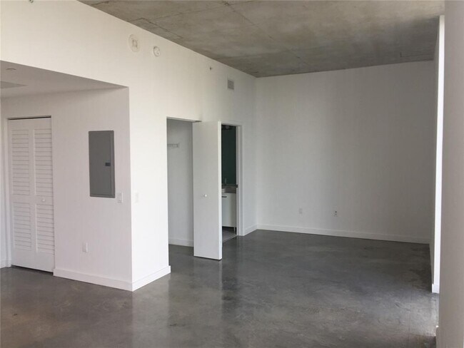 Photo - 151 SE 1st St Unit 2904