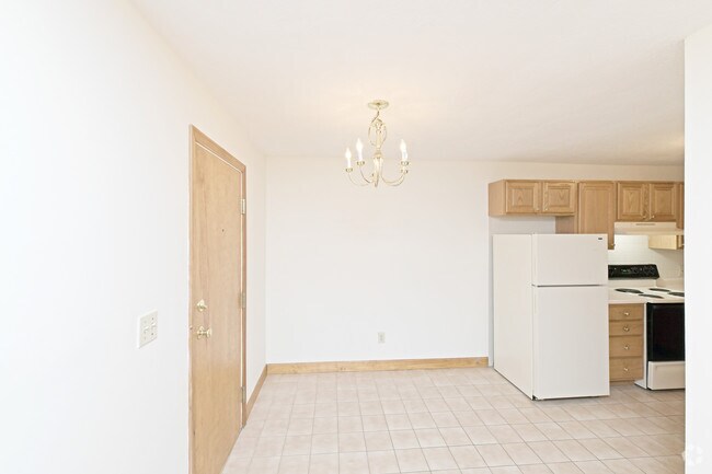 1 BR, 1 BA