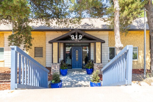 Building Photo - Cherry Ridge Rental