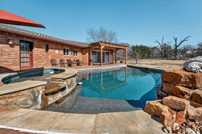 Photo - 1059 State Hwy 95