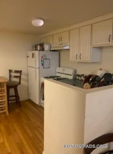 Photo - 32 Edgerly Rd Unit B