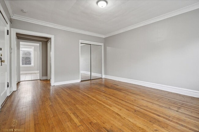 Photo - 5041 W 18th St Unidad 10