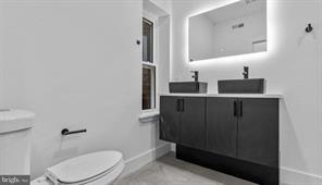 Photo - 2816 W Oxford St