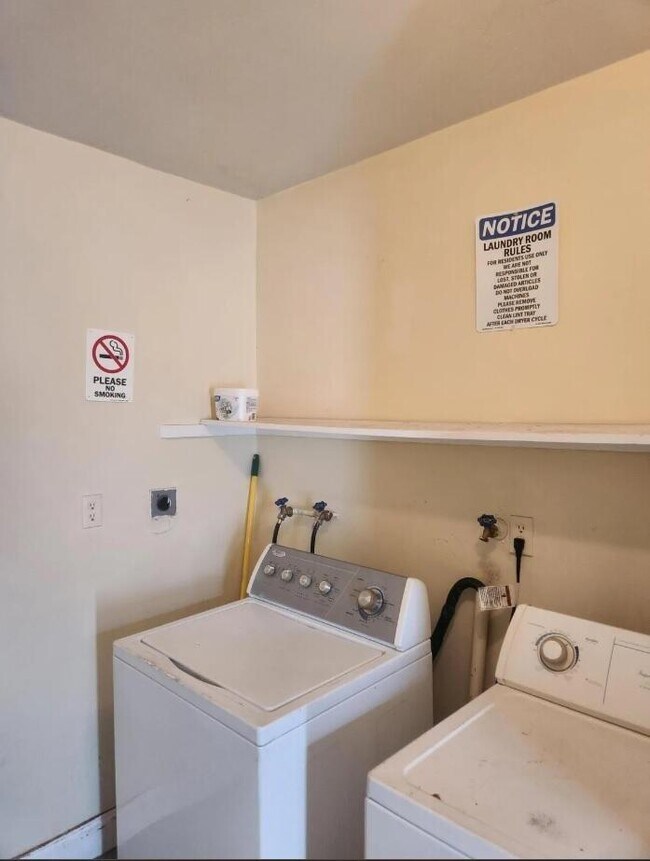 190 NE 40th St Unidad 196