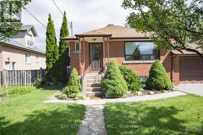 Photo - 538 Queens Dr