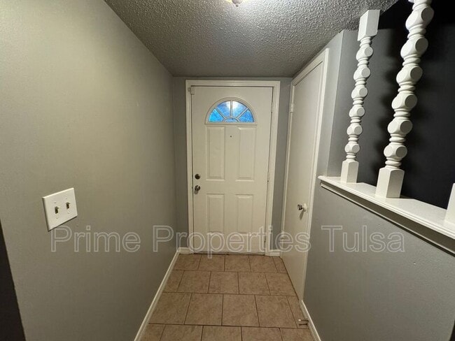 Photo - 10853 E 33rd Pl