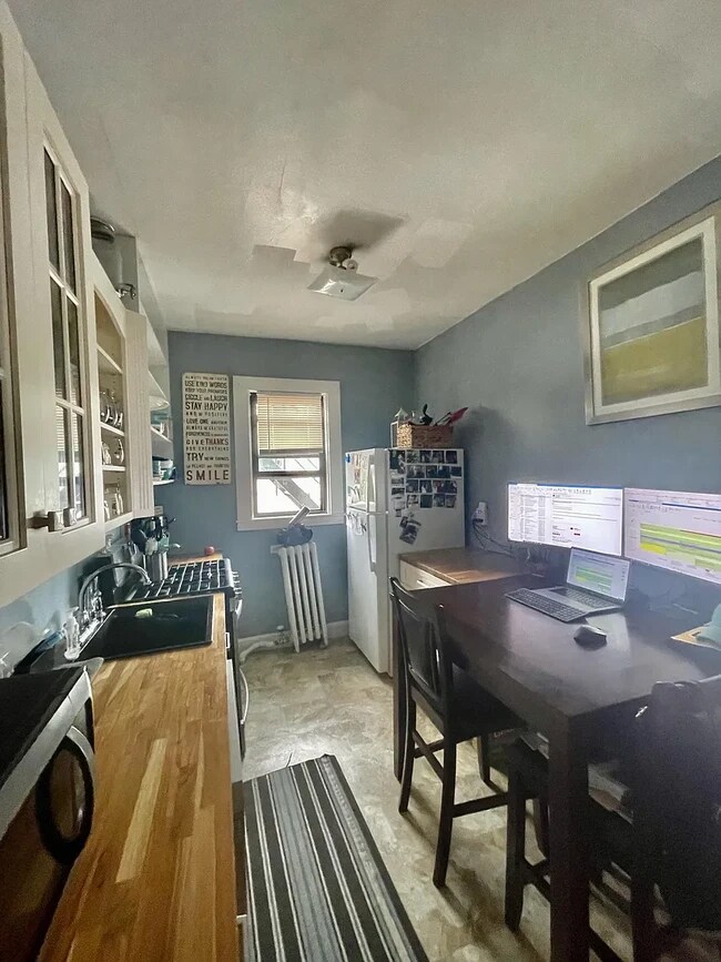 Photo - 103 Crescent St Unidad 2