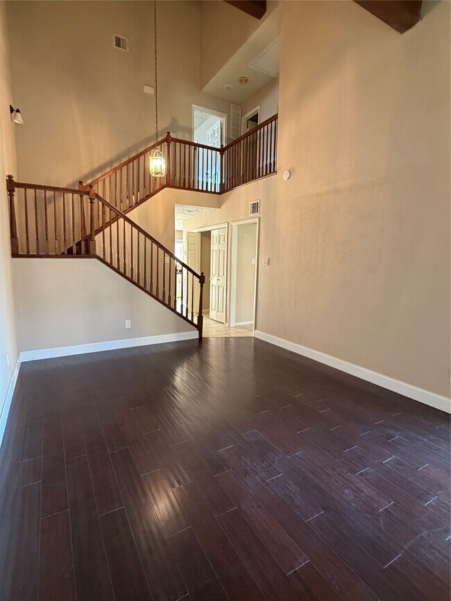 Photo - 3010 Bee Cave Dr