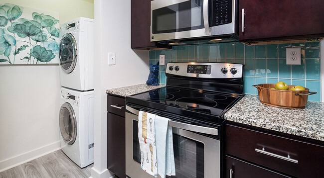 Photo - Cortland Holcomb Bridge