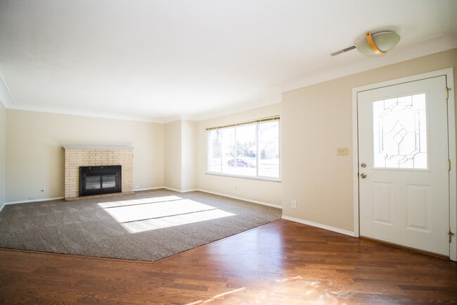 Photo - 4822 Ryan Rd