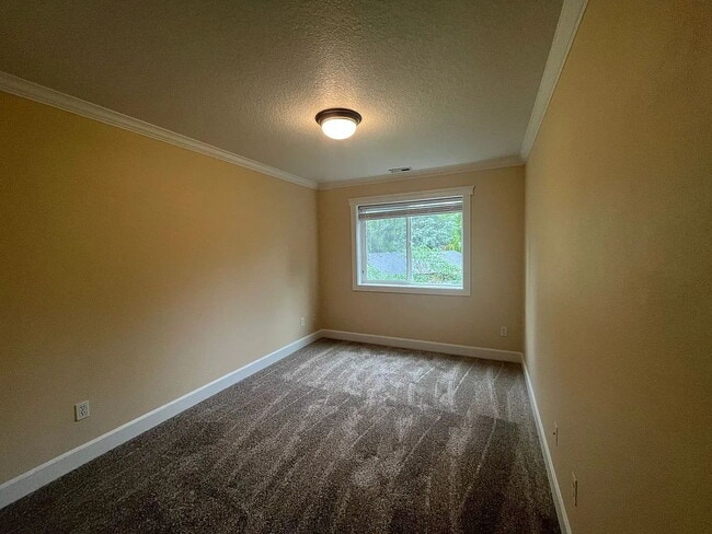 Photo - 1242 SE Roberts Ave