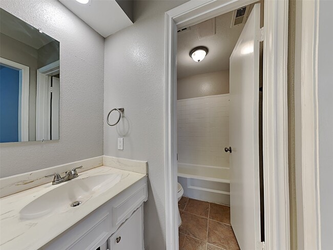 Photo - 16362 Brinkwood Dr