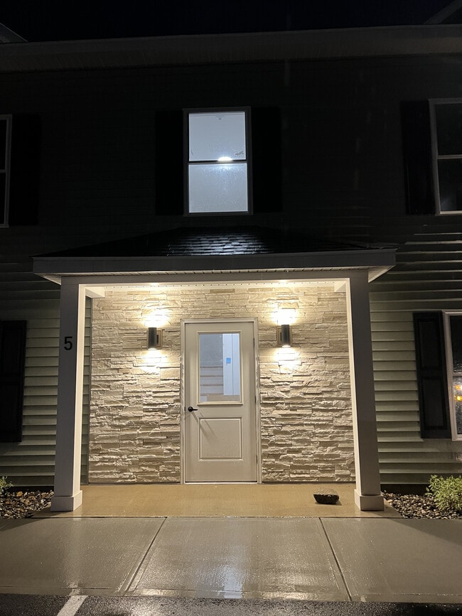 Building Photo - The Residences at Davis Pines Rental
