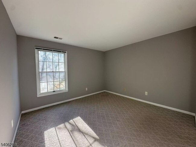 Photo - 95 Jamestown Rd Unit 95