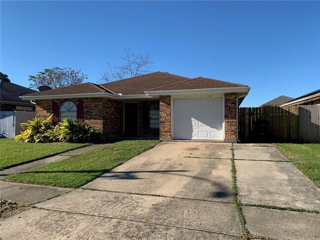 Photo - 7424 Woodbine Dr House