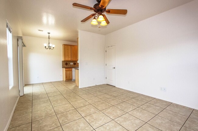 13011 E Cobb Ct