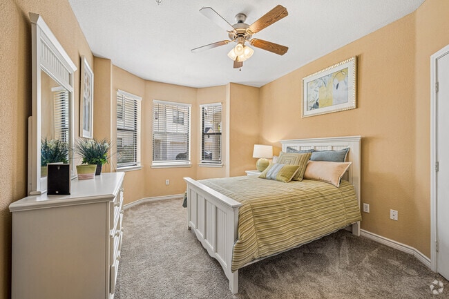 2BR, 2BA - 1,325SF - Second Bedroom - Mansions at Ivy Lake
