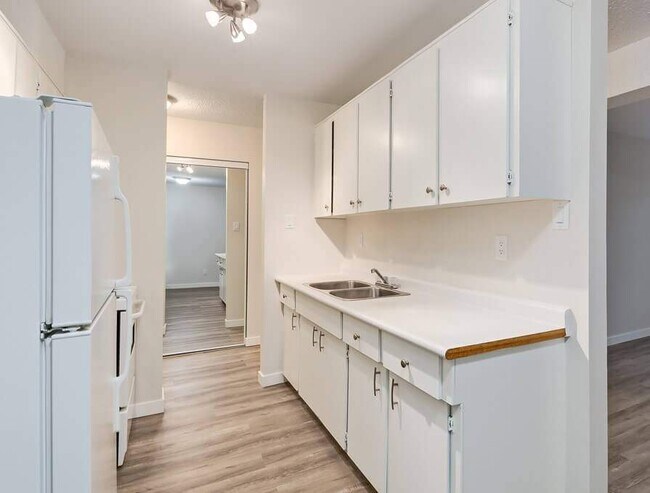 Photo - Forest Gardens