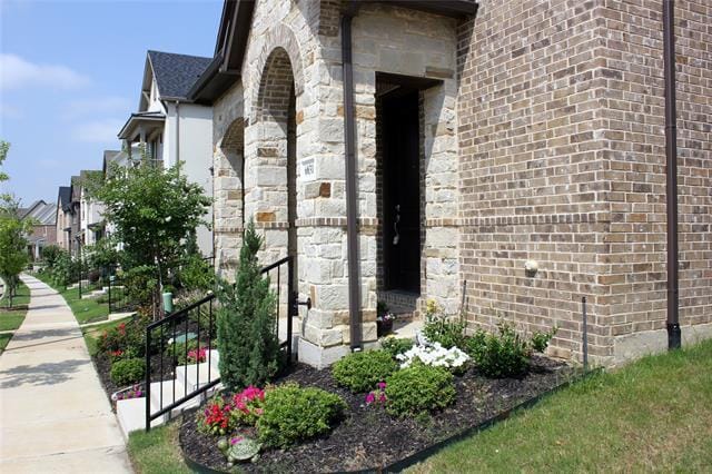 Photo - 6831 Verandah Wy