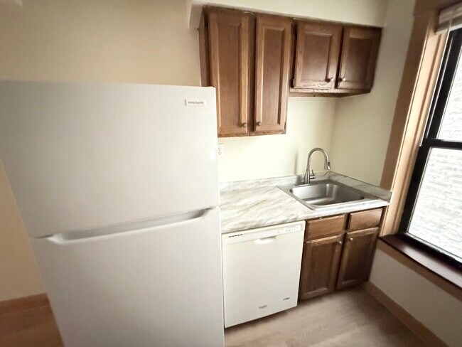 Photo - 6436 N Hamilton Ave Unit 2C