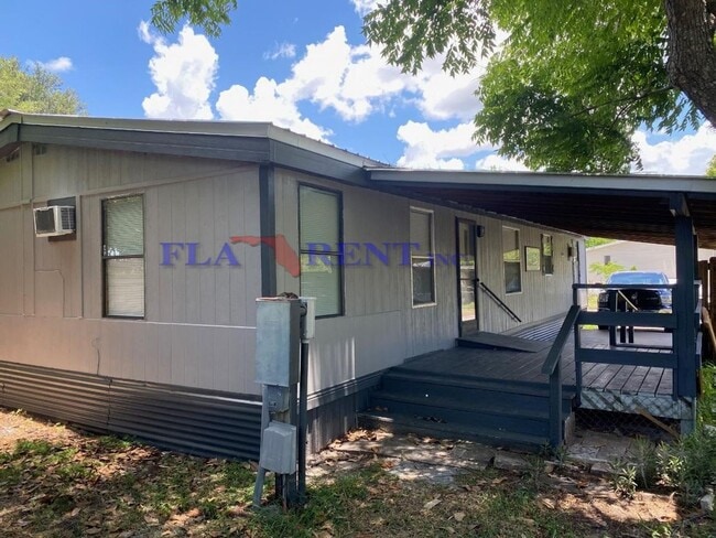 Photo - 3/2 Mobile Home with fenced yard