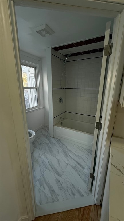 Photo - 21 Locust St Unidad 2