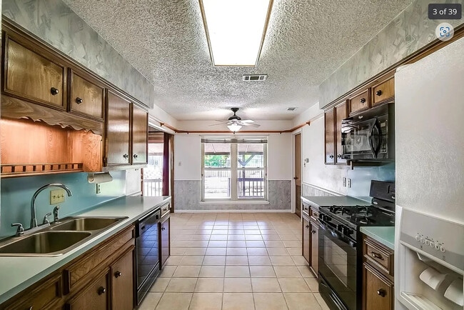 Room in House on Magic Hill Dr