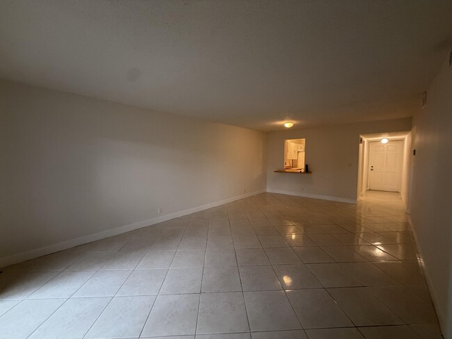 Photo - 8141 SW 24th Ct Unit 106