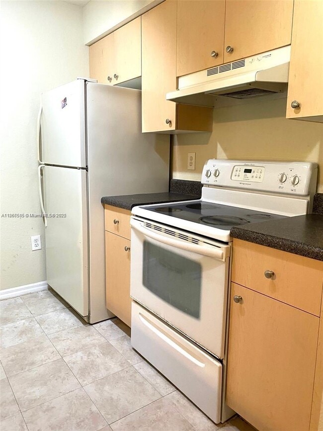 Photo - 2564 Centergate Dr Unit 304