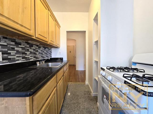 1 bedroom in FLUSHING NY 11354 - 1 bedroom in FLUSHING NY 11354 Condominio Unidad 6B