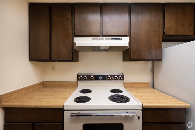 Kitchen 2 - Cinnamon Springs