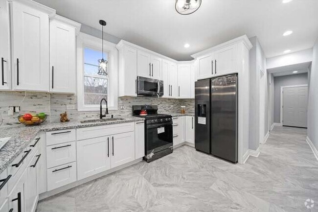 Building Photo - 4513 W West End Ave Rental