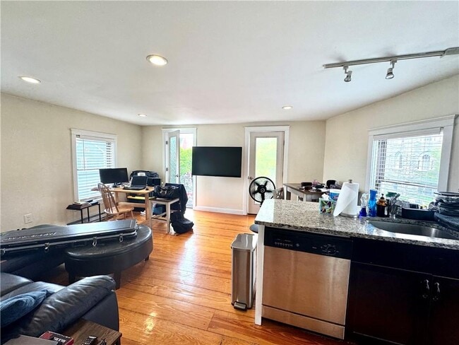 Photo - 3 Spring St Unit 2