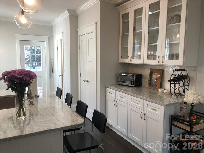 Photo - 2117 Kirkwood Ave