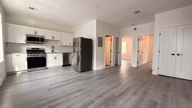 440-42 58th St Unit 440 A