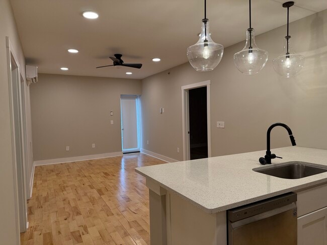 Photo - 620 Cumberland St Unidad 201