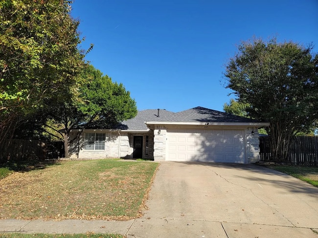 Building Photo - 687 Pryor Ct N Rental
