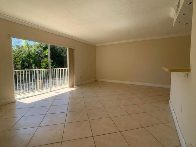 Photo - 8601 SW 94th St Unit 201W