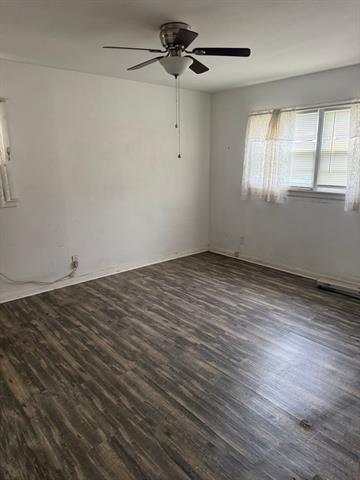 Photo - 1515 James St