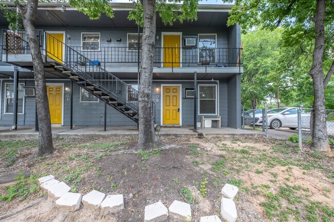 Photo - East Austin Studio Apartment Loft - Minute... Unidad Apt #106