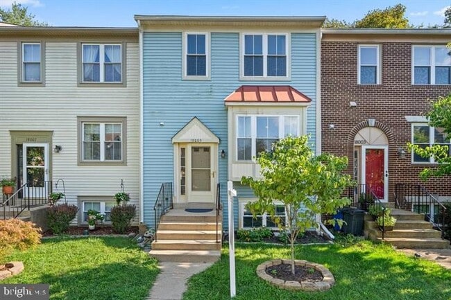 Building Photo - 18005 Sunset Lake Ct