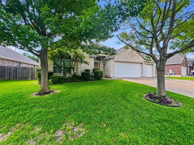 11112 Jockey Bluff Dr