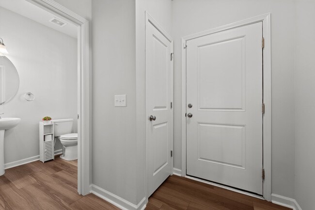 Photo - 2298 Beechwood Vw Dr