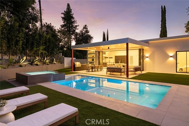 Photo - 22020 Alizondo Dr