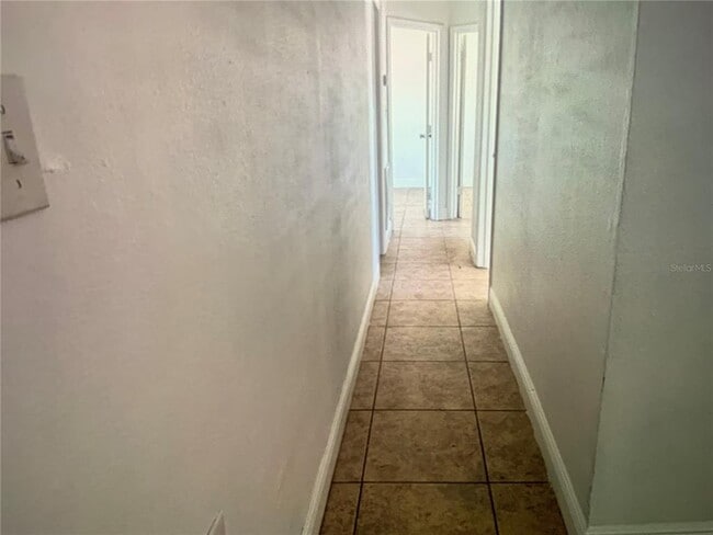 Photo - 1205 Ave L