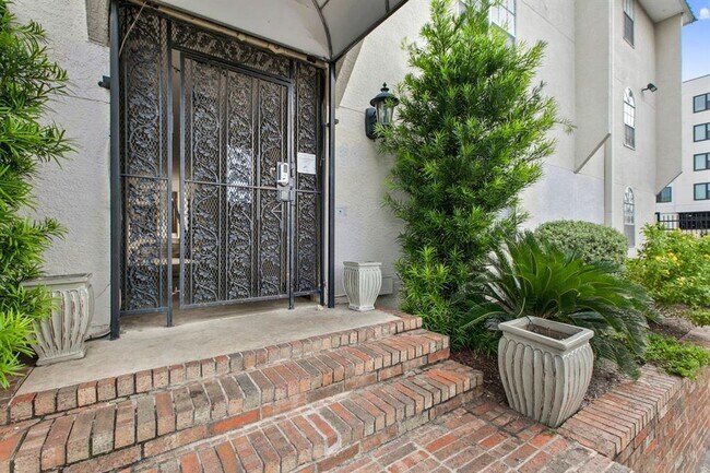 Photo - 910 Duncan Ln Unit 13