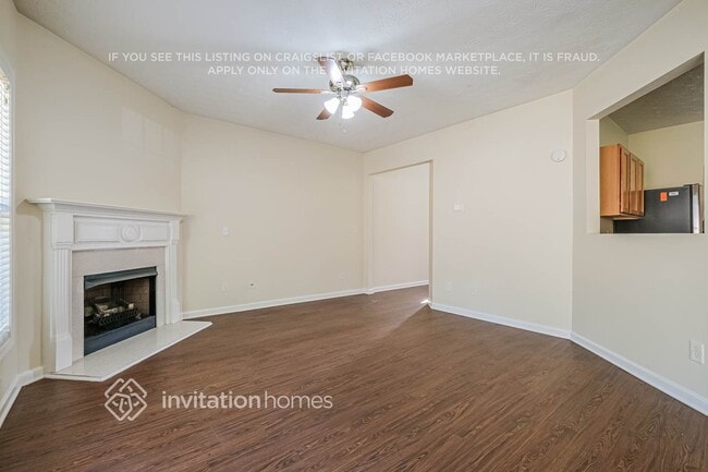 Photo - 215 Cool Weather Dr