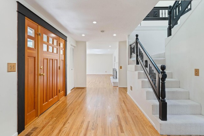 13745 Cameo Ct Unidad house